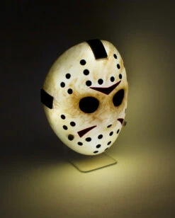 Friday The 13th Jason Voorhees Licht -Halo Verkäufe friday the 13th jason voorhees licht jason voorhees 3d light halloween und horrorfilm wohnungsdeko 52864