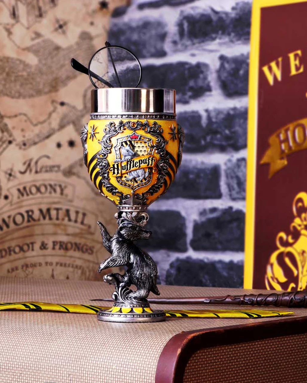 Harry Potter Hufflepuff Weinkelch 9 Harry Potter Hufflepuff Weinkelch – Bild 7