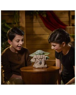 The Child Baby Yoda Figur Mit Bewegung & Sound - The Mandalorian -Halo Verkäufe the child baby yoda figur mit bewegung und sound star wars the mandalorian baby yoda grogu animatronic 51316 4